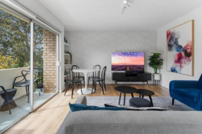 Newly Renovated South Yarra 2BR Apt with parking